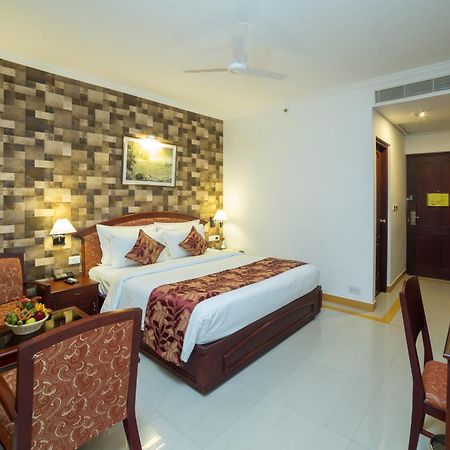 Hotel Rustic Leisures Llp Kochi Zewnętrze zdjęcie